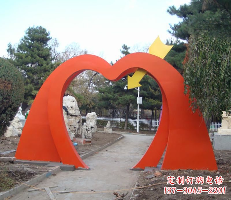 山西不锈钢拱门雕塑给空间增添灵动之美