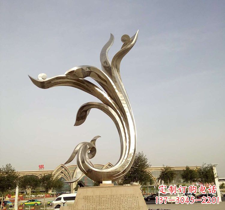 山西凤凰雕塑,让不锈钢广场更加精彩
