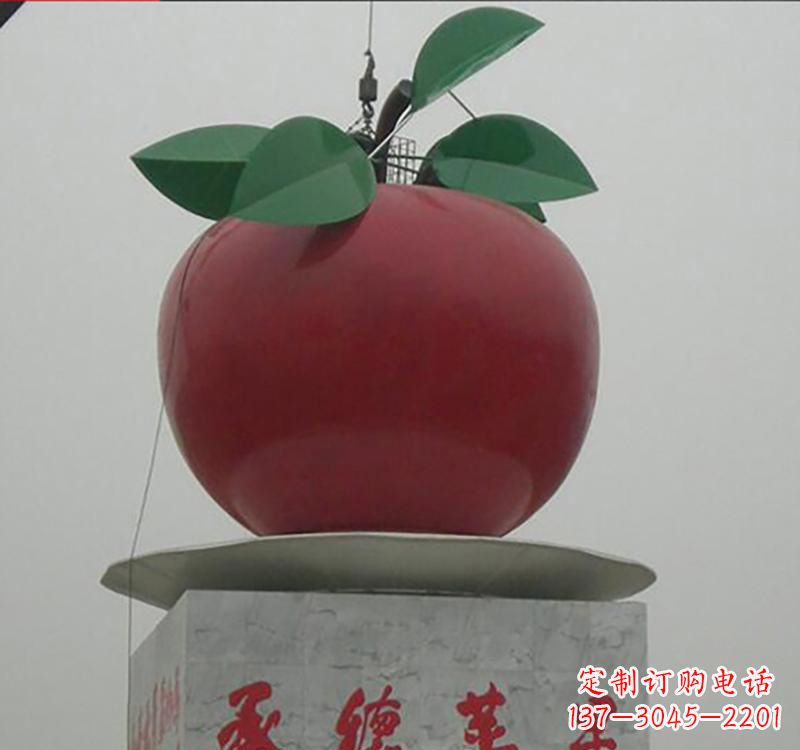 山西不锈钢广场大型苹果雕塑