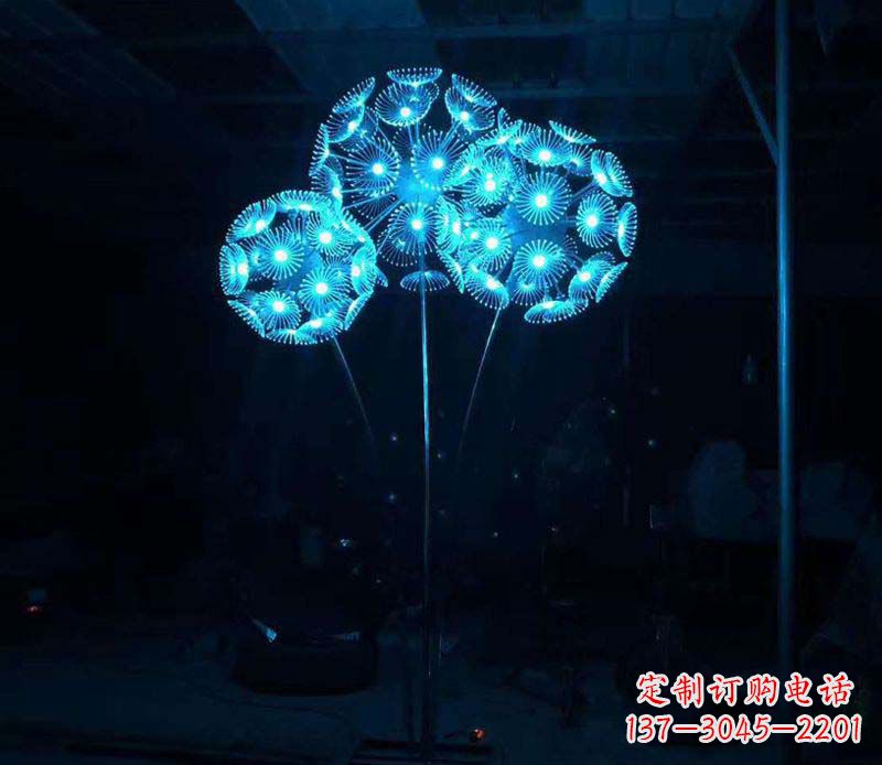山西不锈钢蒲公英雕塑——象征着美丽的自由