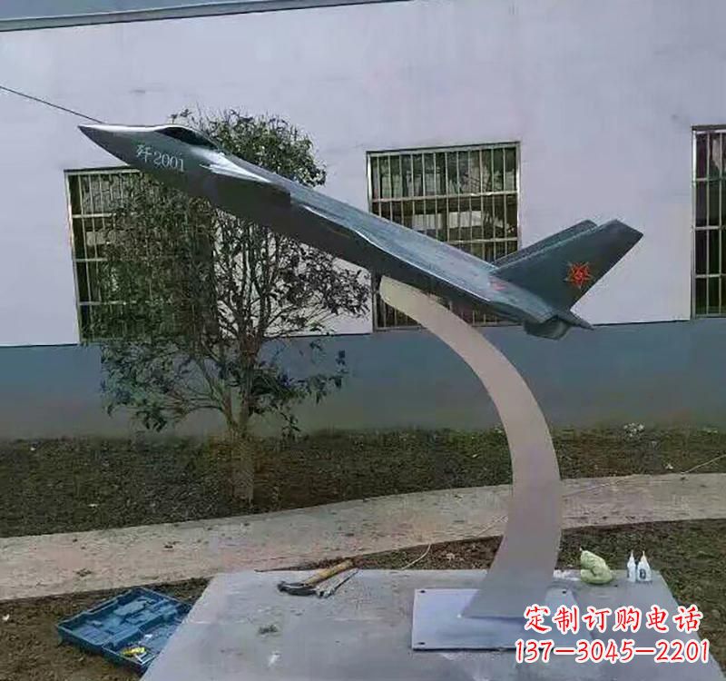 山西不锈钢飞机雕塑——极致精美的艺术品