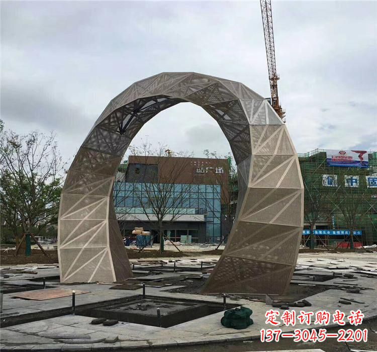 山西不锈钢拱门雕塑精美外观,古典气息