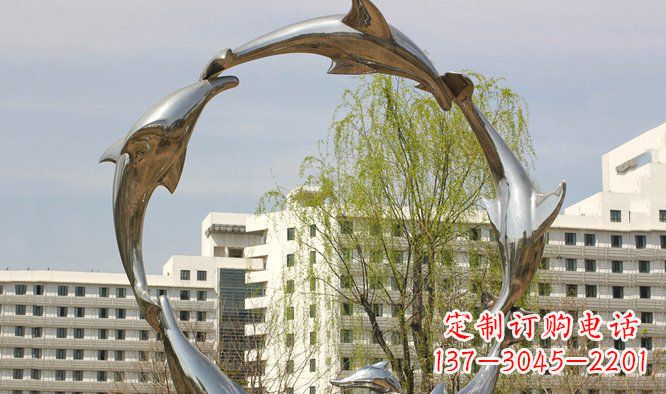 山西海豚雕塑精美景观的象征