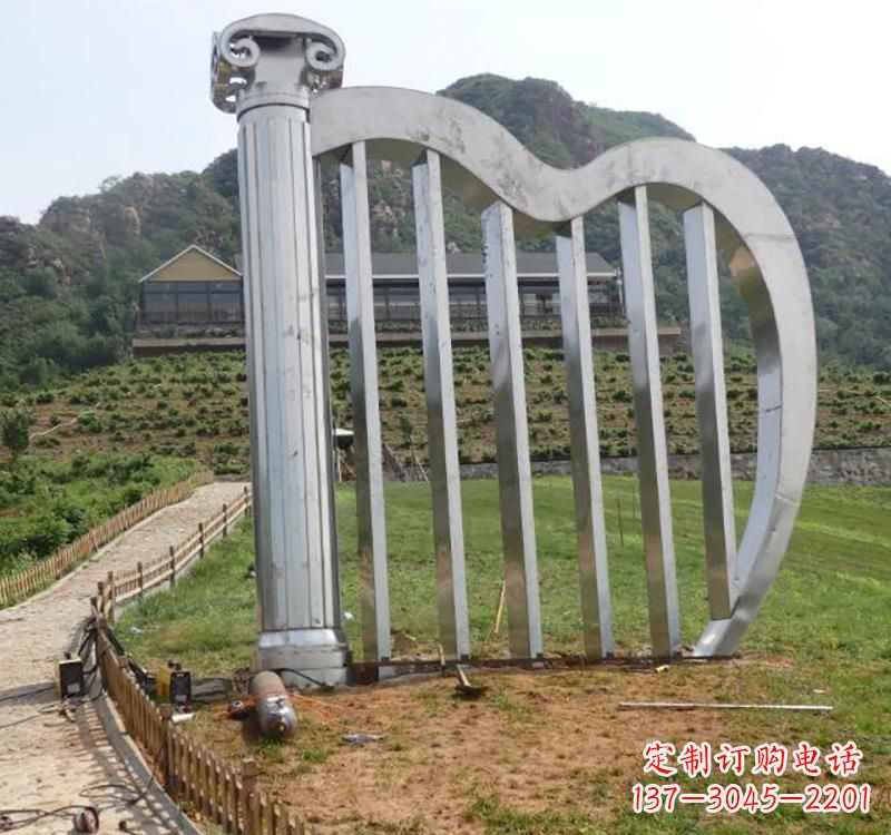 山西不锈钢竖琴雕塑——雕塑艺术的精粹