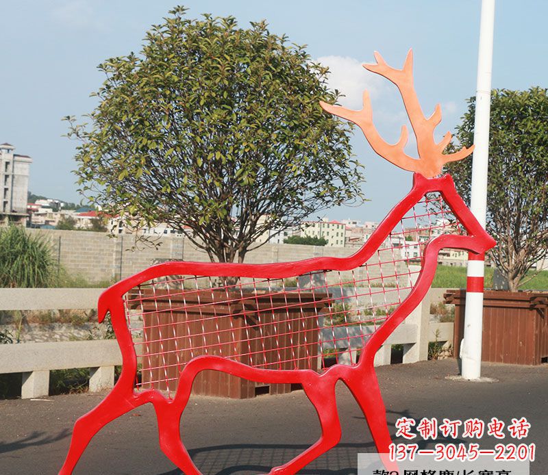 山西不锈钢动物雕塑——鹿