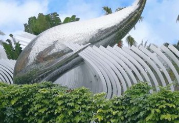 山西海豚雕塑镜面鲸鱼创意动物景观