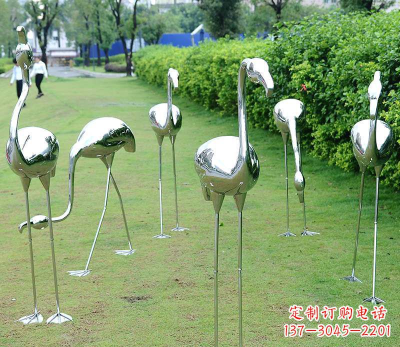 山西不锈钢火烈鸟雕塑美丽的艺术杰作