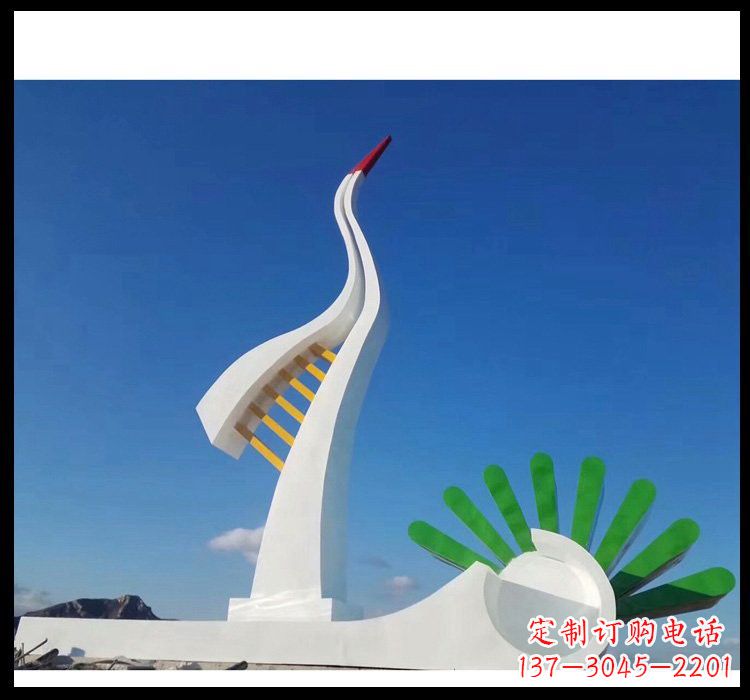 山西不锈钢松树雕塑,美轮美奂