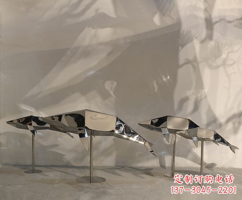 山西不锈钢海豚雕塑——精致的艺术形式