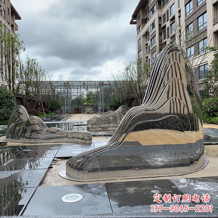 山西不锈钢镜面抽象假山