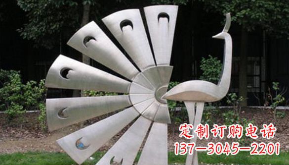 山西不锈钢孔雀雕塑—景观中的瑰宝