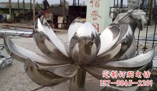 山西不锈钢莲花雕塑精美绝伦