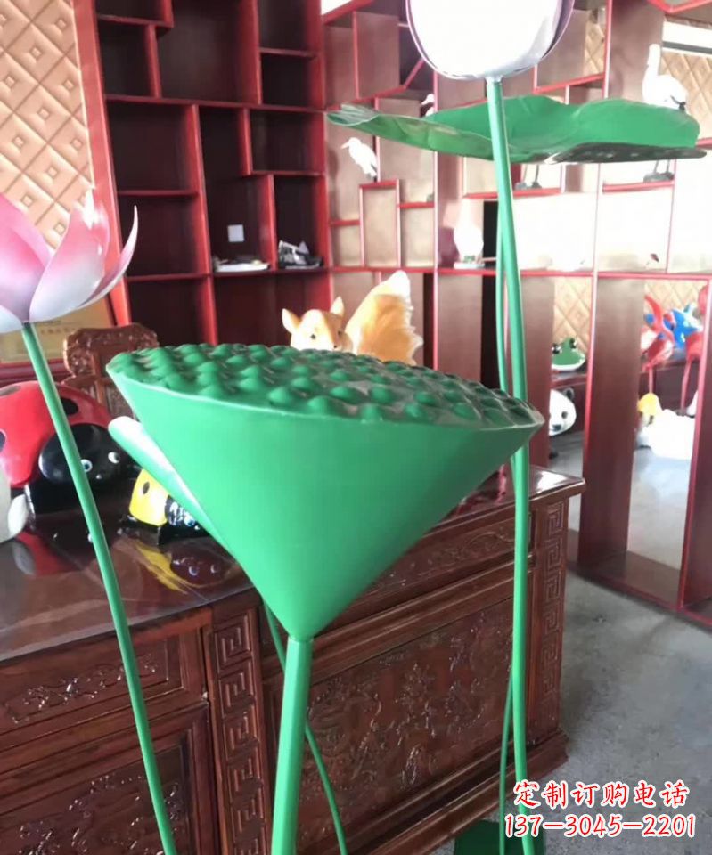 山西不锈钢莲藕景观雕塑
