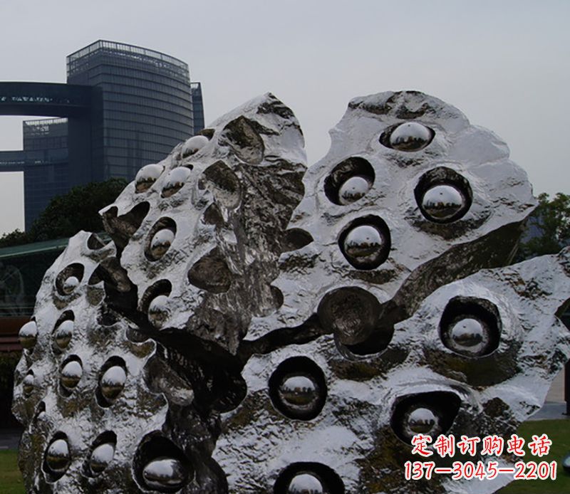 山西不锈钢莲蓬雕塑精美绝伦