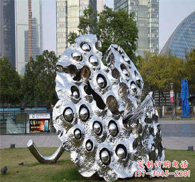 山西不锈钢莲蓬雕塑源自中国传统文化的精美作品