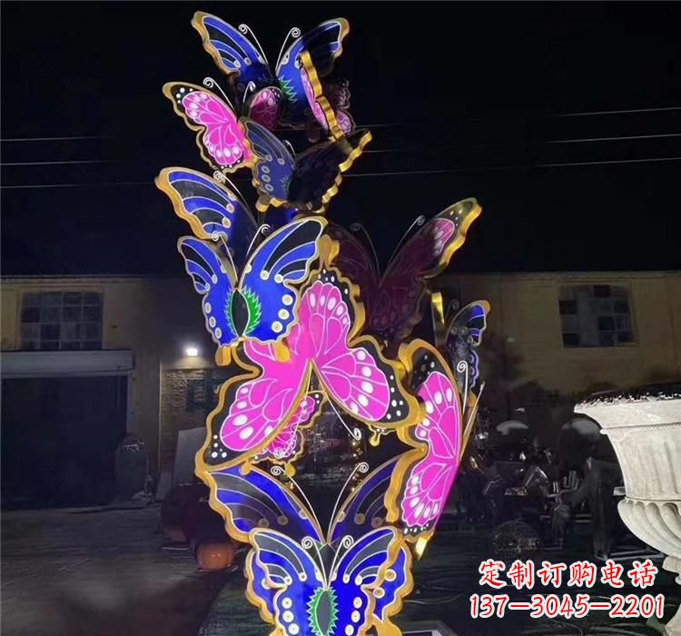 山西不锈钢镂空蝴蝶雕塑——自由自在的艺术风景