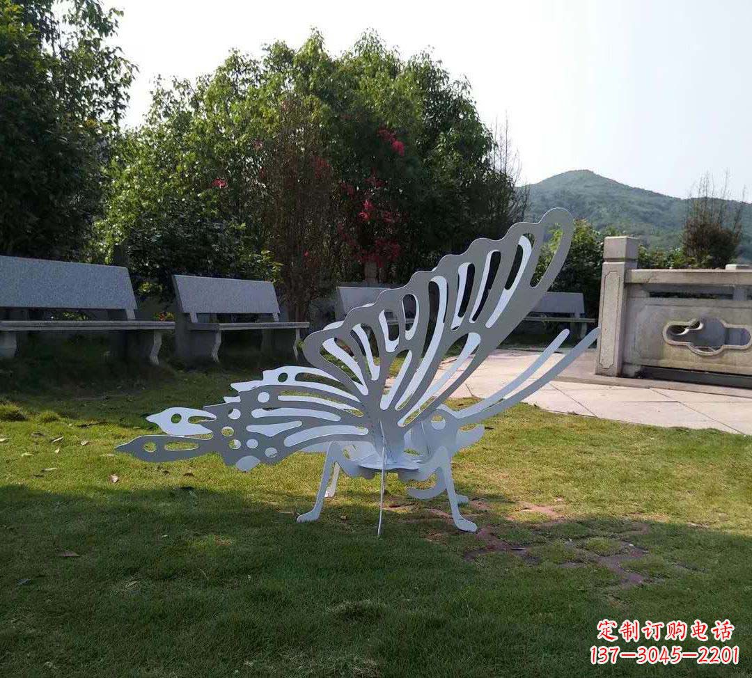 山西不锈钢镂空蝴蝶装饰雕塑精美雕塑点缀美好生活