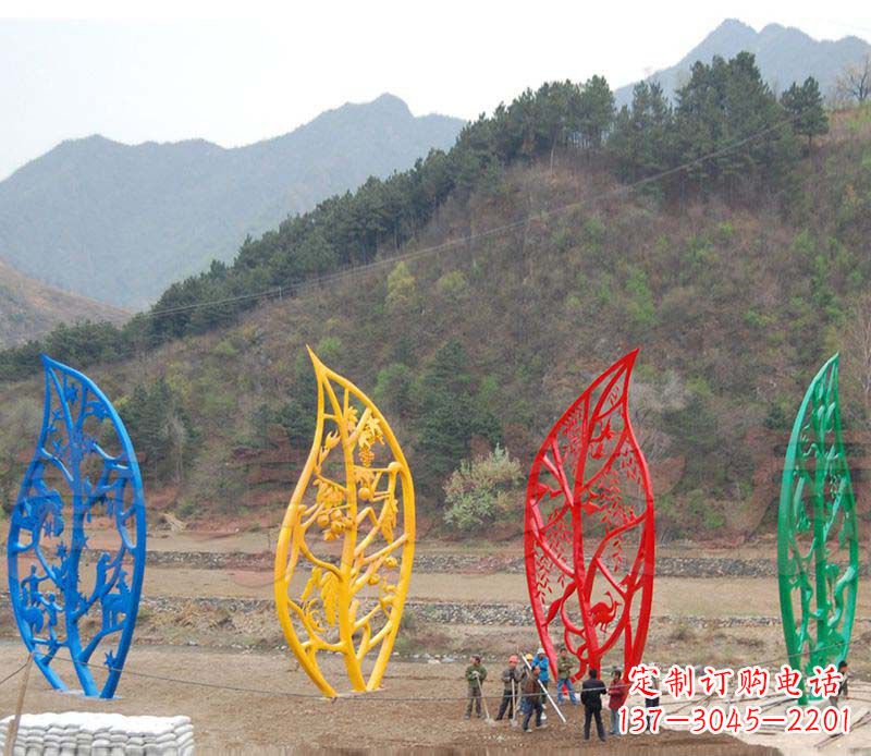 山西不锈钢镂空树叶景观雕塑精美绝伦