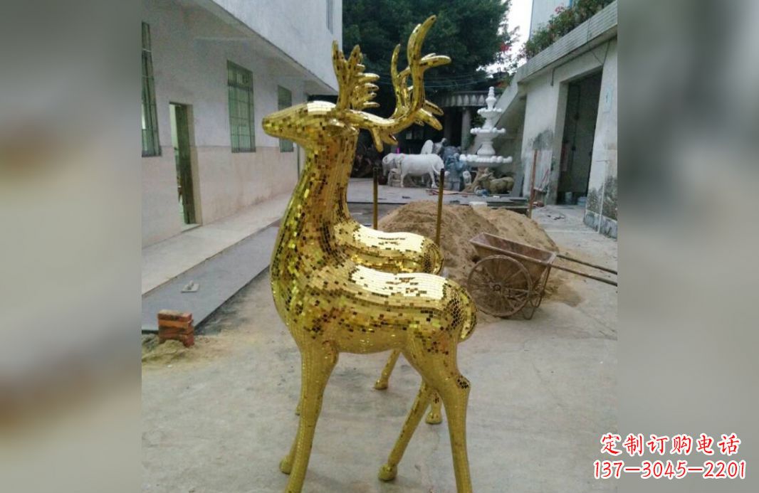 山西不锈钢鹿公园动物雕塑