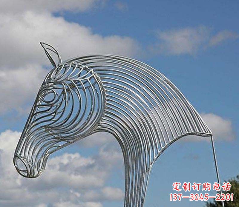 山西不锈钢马头雕塑抽象雕塑的新突破
