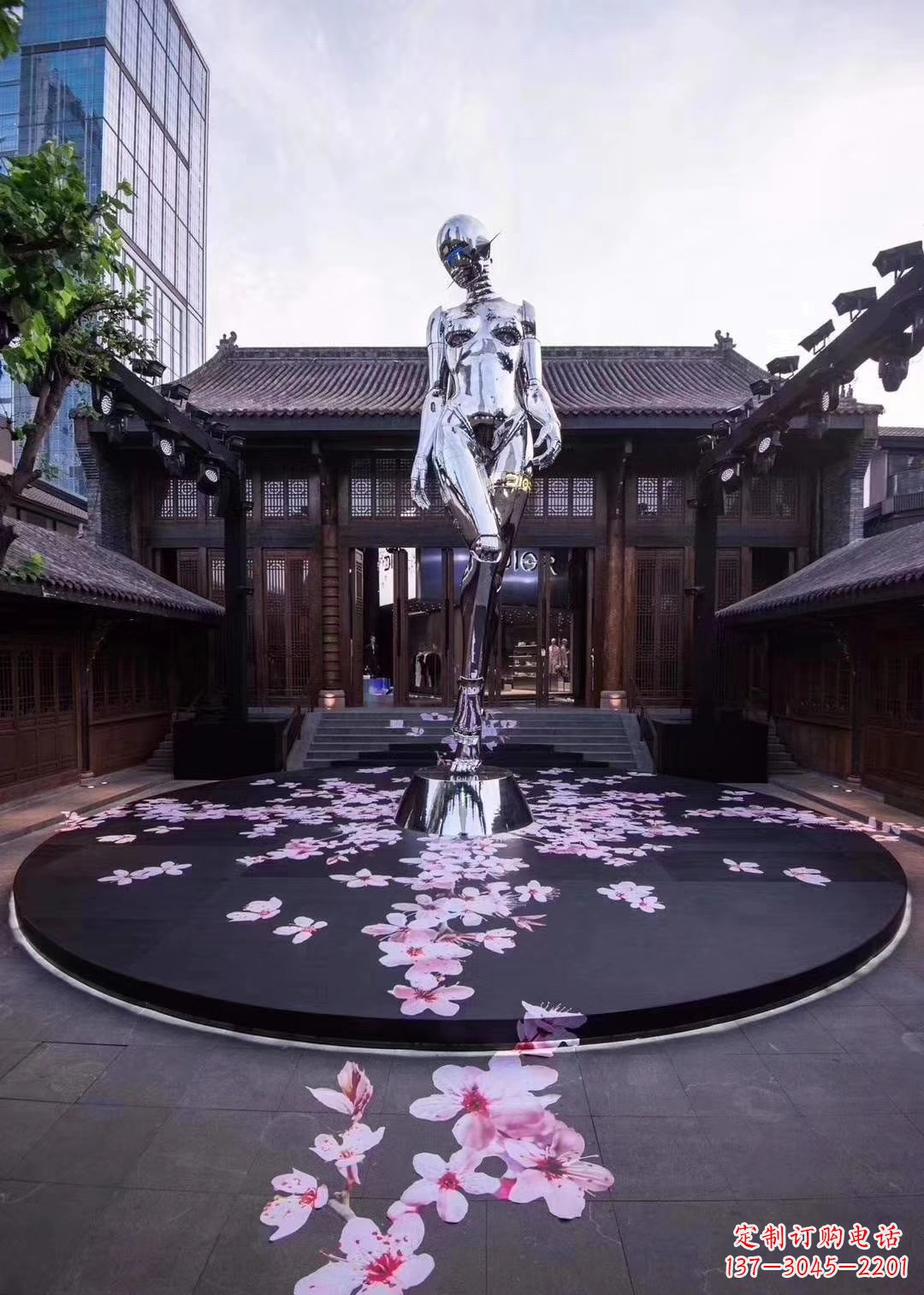 山西美女雕塑点亮城市之美