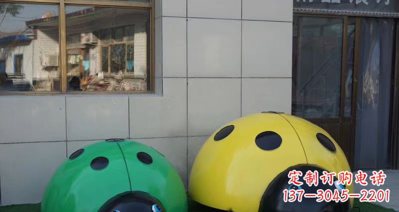 山西不锈钢瓢虫雕塑精致而富有艺术感