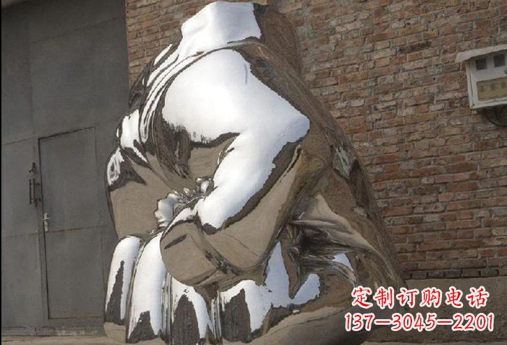 山西不锈钢拳头雕塑给人以力量的象征