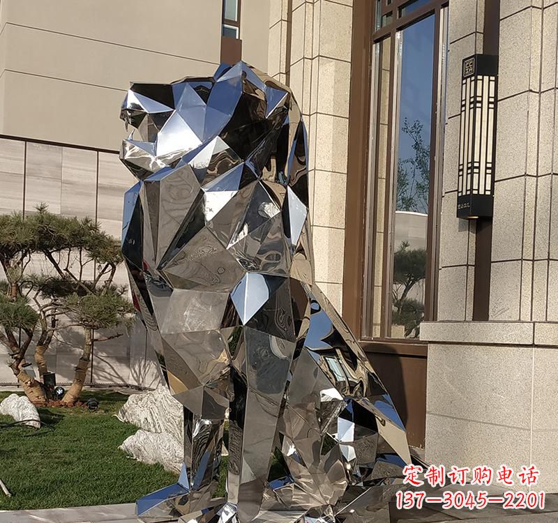 山西不锈钢狮子雕塑精美而又富有艺术感