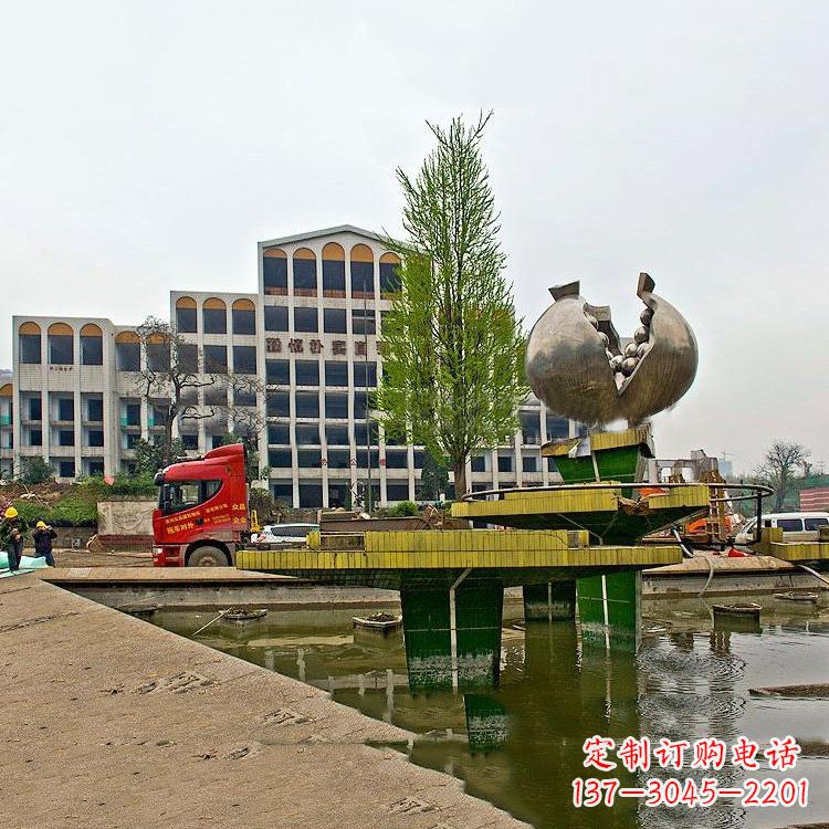 山西不锈钢石榴景观雕塑美丽的艺术之旅