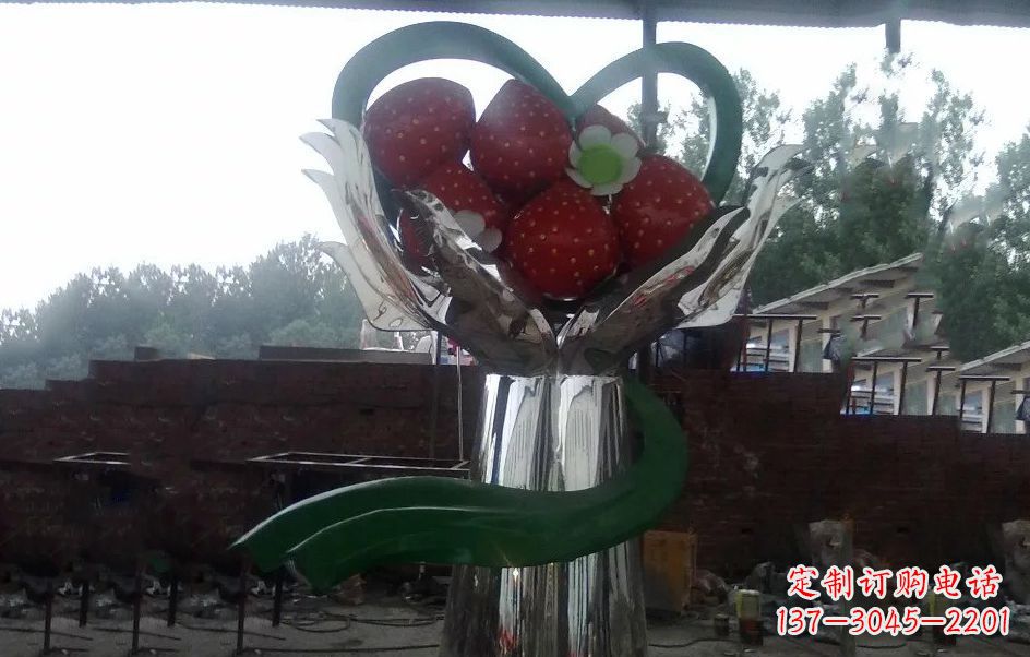 山西不锈钢水果雕塑精美绝伦