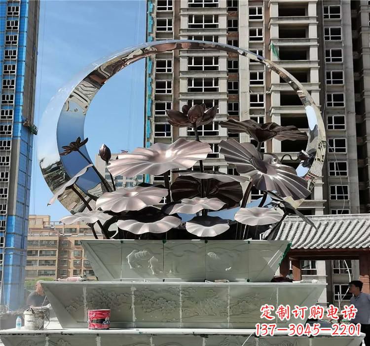 山西不锈钢荷花雕塑把宁静的自然融入城市
