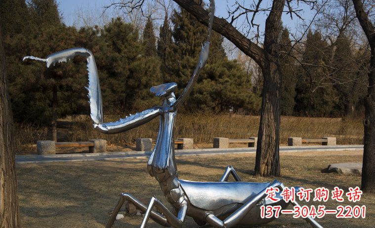 山西不锈钢螳螂园林景观雕塑创意缔造美景