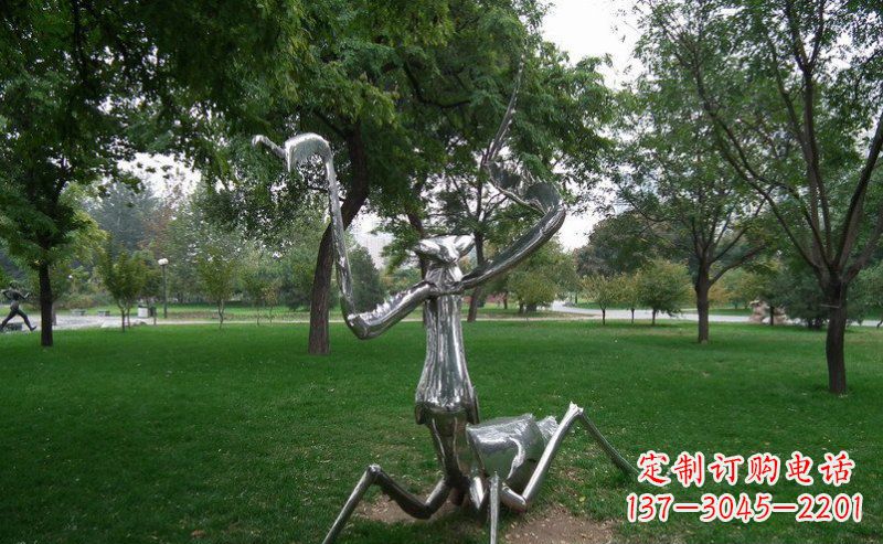 山西不锈钢螳螂古朴雅致的雕塑