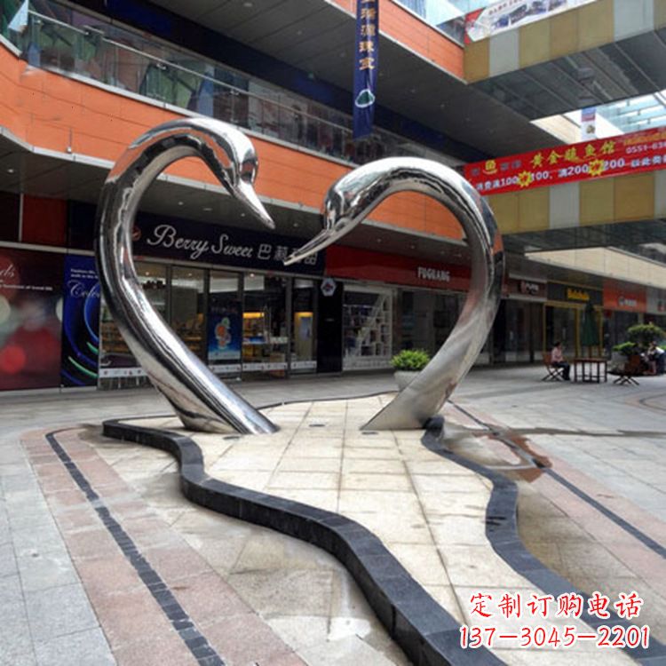 山西不锈钢天鹅爱情雕塑把浪漫永恒的爱情永久凝固