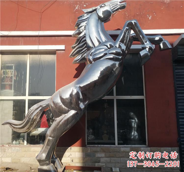 山西不锈钢跳跃马雕塑