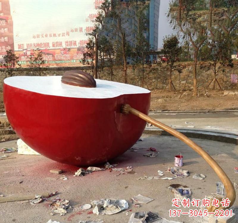 山西不锈钢苹果雕塑美丽与现代的融合