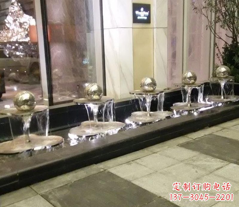 山西不锈钢小喷泉雕塑——美化环境的艺术