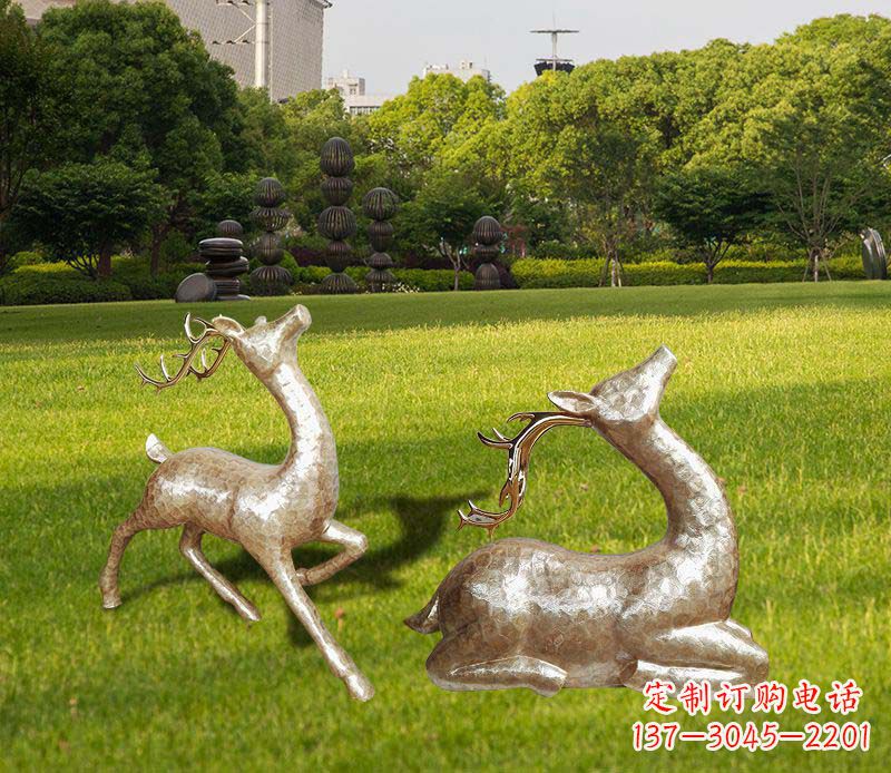 山西不锈钢麋鹿雕塑彰显艺术精美