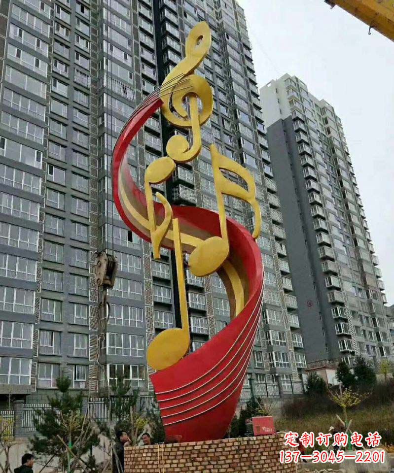 山西不锈钢小区音符雕塑传递音乐的魅力