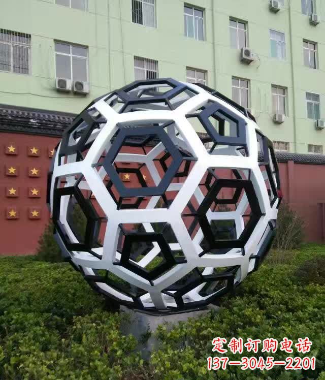 山西不锈钢足球雕塑缔造校园新风貌