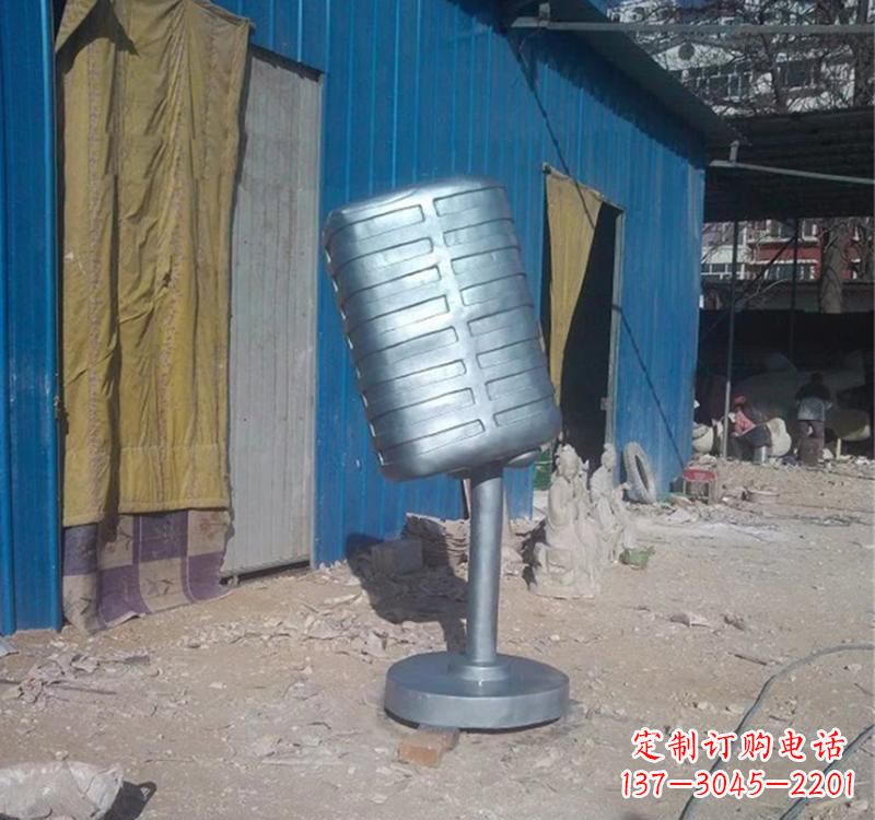 山西不锈钢艺术话筒雕塑——传承精神文化