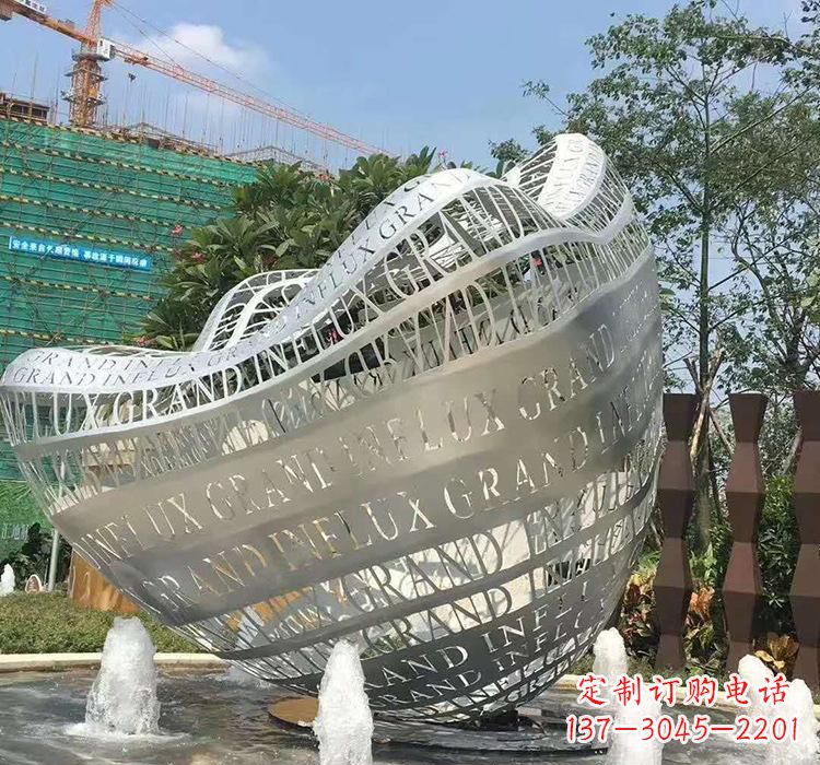 山西不锈钢元宝雕塑精致华贵的象征