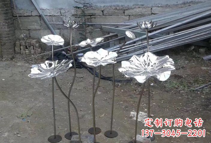 山西不锈钢园林荷花荷叶雕塑