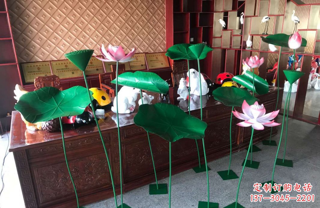 山西不锈钢园林荷花荷叶景观雕塑