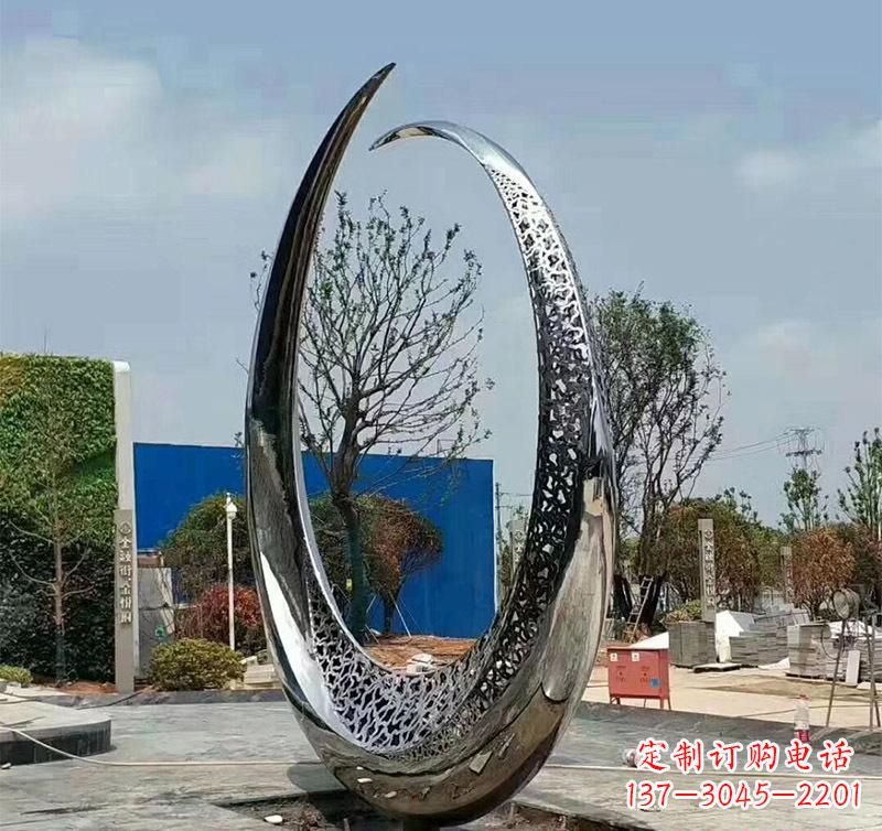 山西不锈钢圆环雕塑将艺术与实用结合