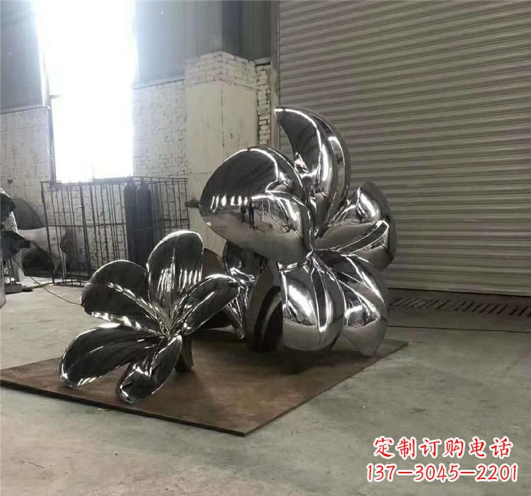 山西不锈钢植物镜面荷花雕塑