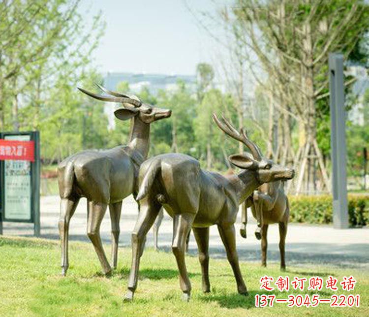 山西藏羚羊公园羚羊铜雕