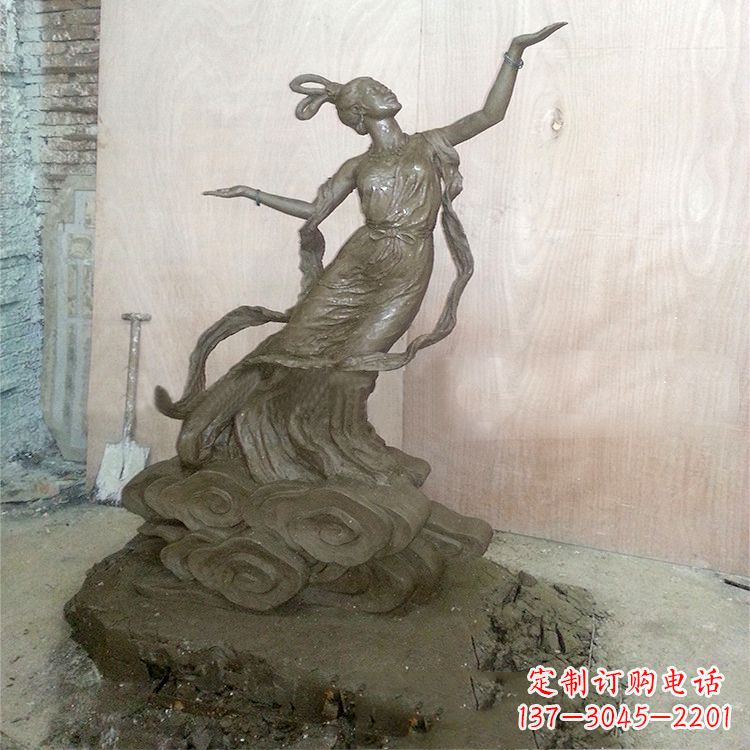 山西“传说中的嫦娥——嫦娥雕塑”
