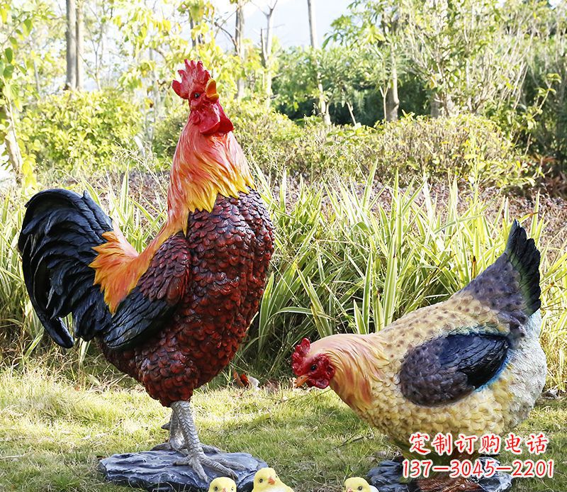山西厂家直销户外园林树脂仿真公鸡母鸡 装饰品雕塑 玻璃钢绿化雕塑