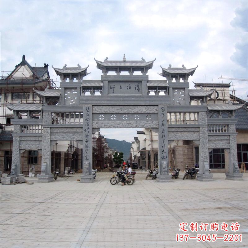 山西五门石雕牌坊传承中国古典雕塑文化